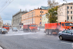Перед зимой московские дороги вымоют специальным шампунем 