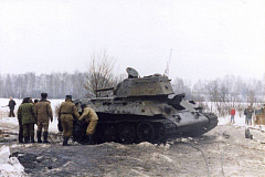 История затонувшего танка: о подъеме танка Т-34/76 из Черного озера в Косино.